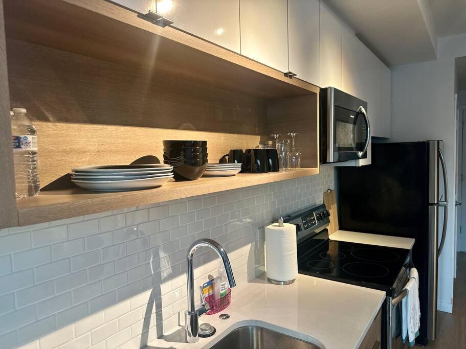 Modern Apartment Downtown Tacoma Near The Convention Center, Free Netflix , King Size Bed & Futon Sofa Bed , Ac, Great Amenities Rooftop, Self-Check-In Exteriér fotografie