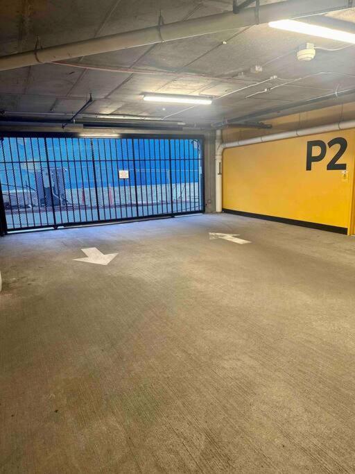 Modern Apartment Downtown Tacoma Near The Convention Center, Free Netflix , King Size Bed & Futon Sofa Bed , Ac, Great Amenities Rooftop, Self-Check-In Exteriér fotografie